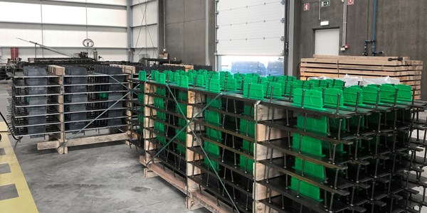 Nova fábrica de juntas metálicas em funcionamento